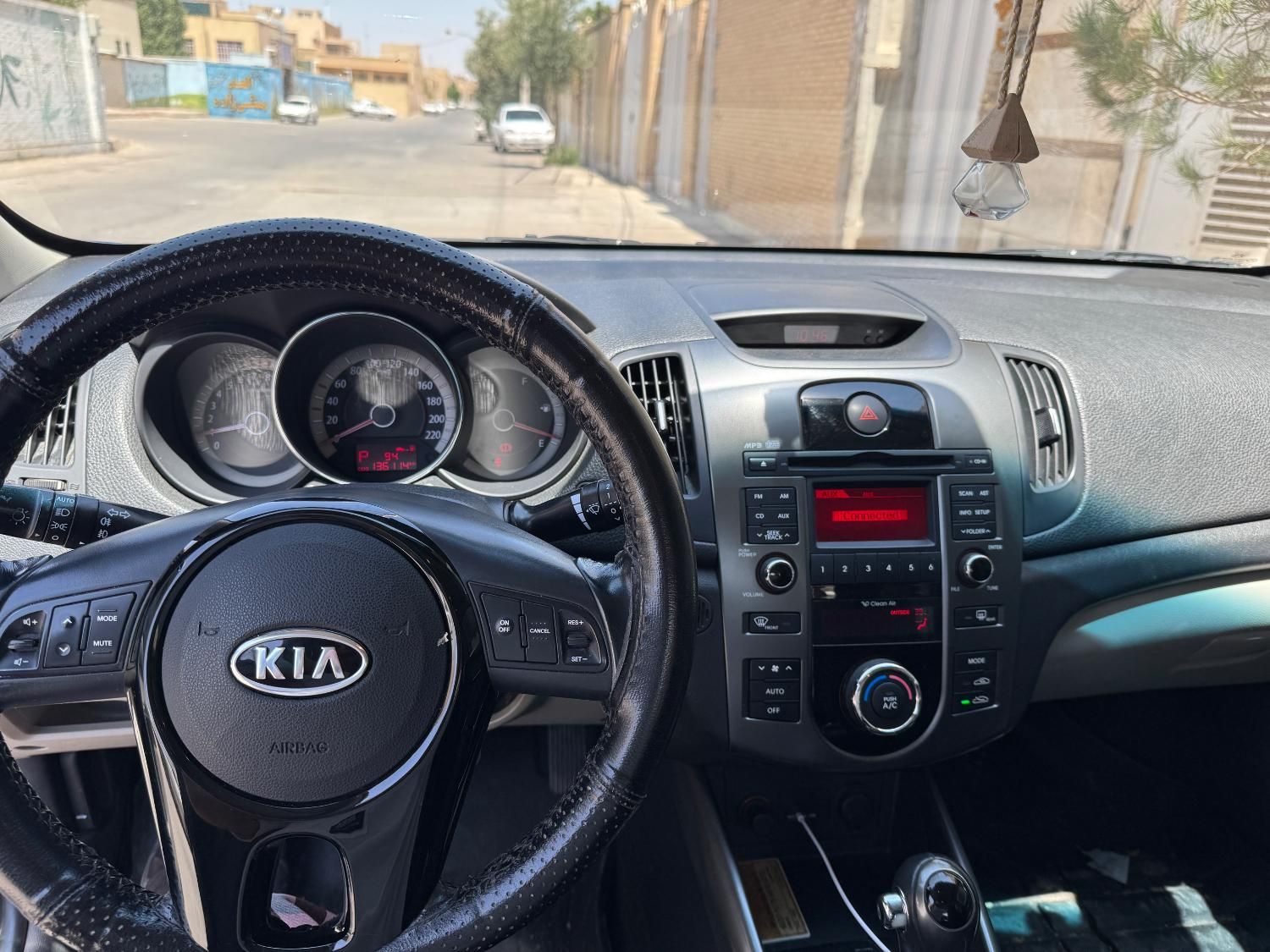 کیا سراتو 2.0 لیتر اتوماتیک GT لاین - 2016
