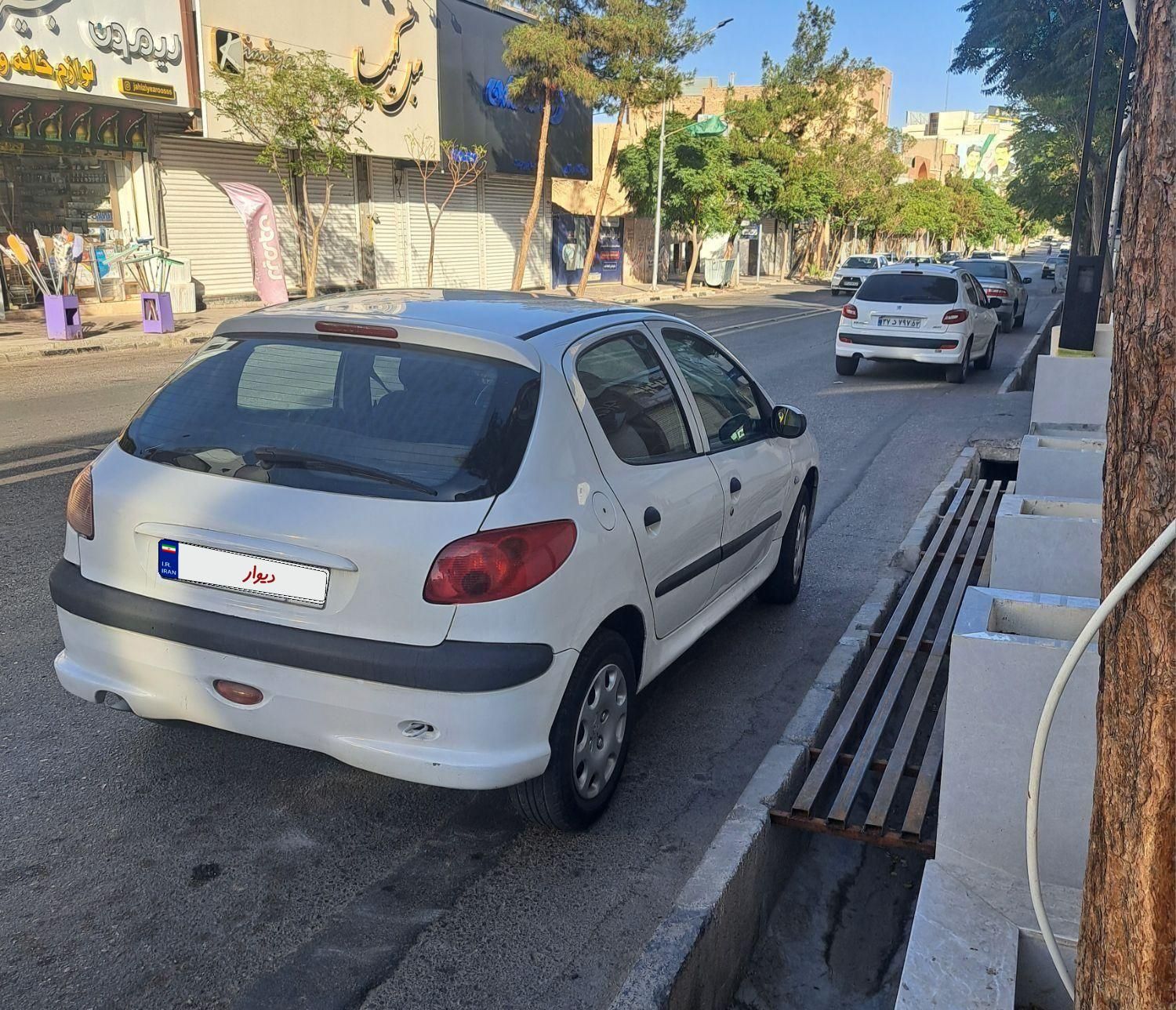 پژو 206 تیپ 2 - 1390