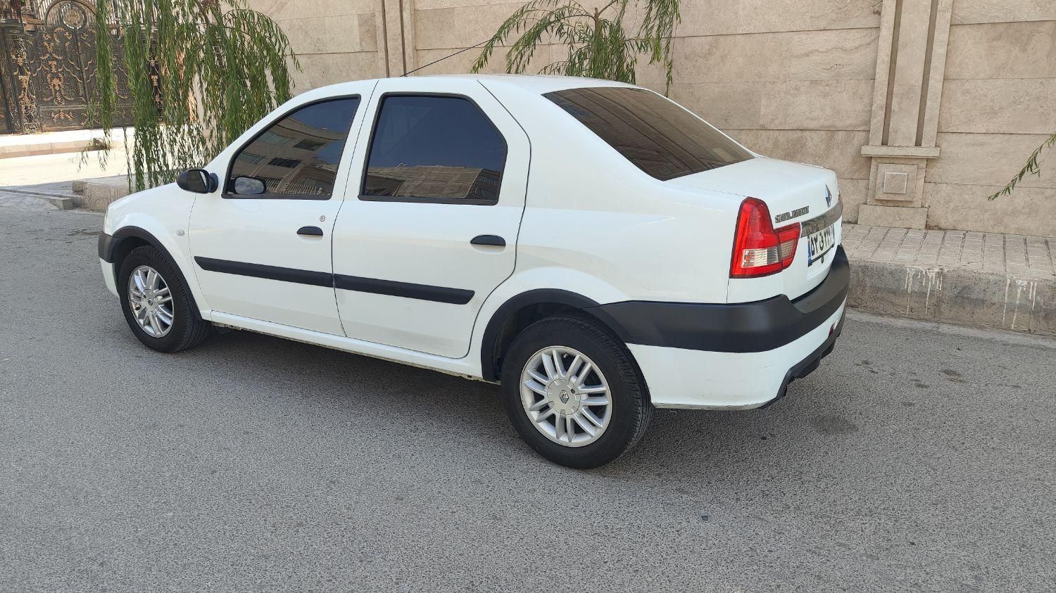 خودرو رنو، پارس تندر آگهی ann_19363536