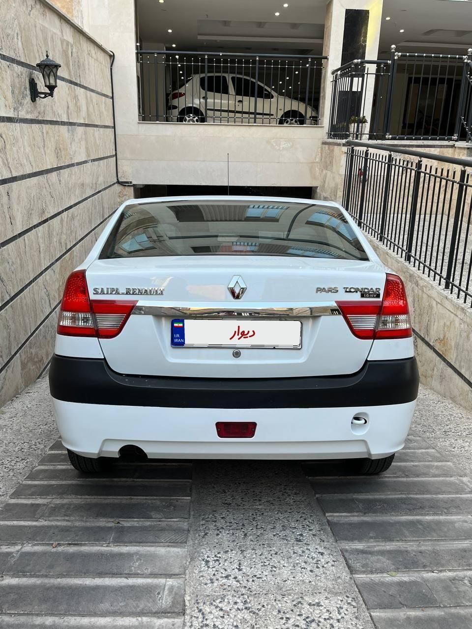 خودرو رنو، پارس تندر آگهی ann_19363640