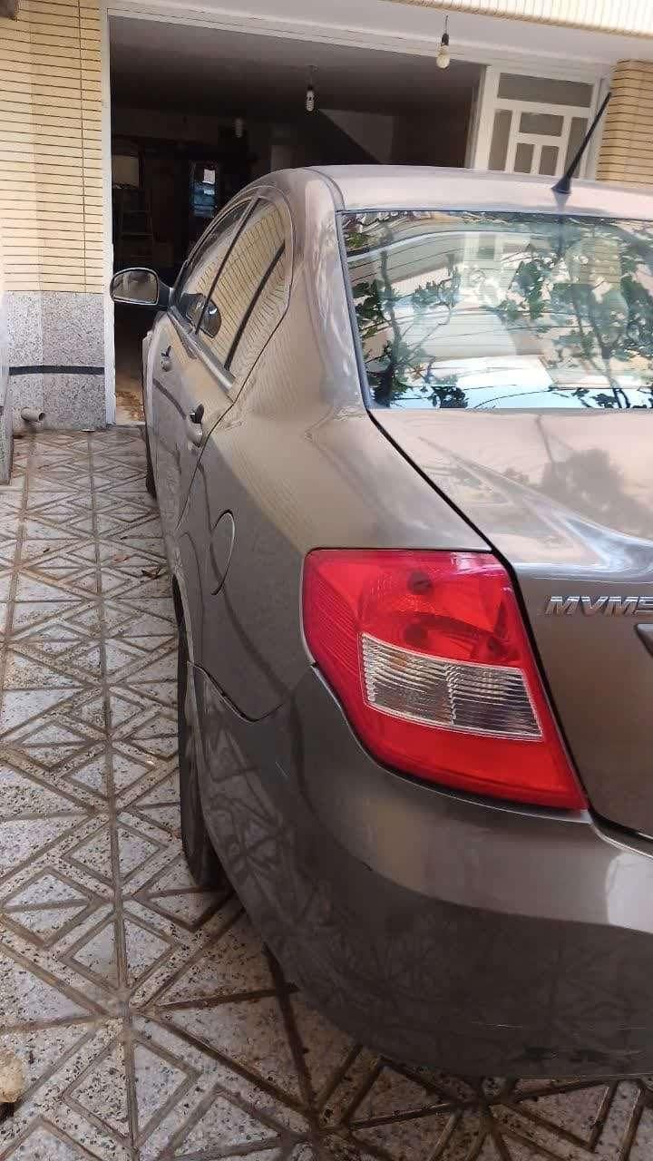 ام وی ام 550 اتوماتیک - 1394
