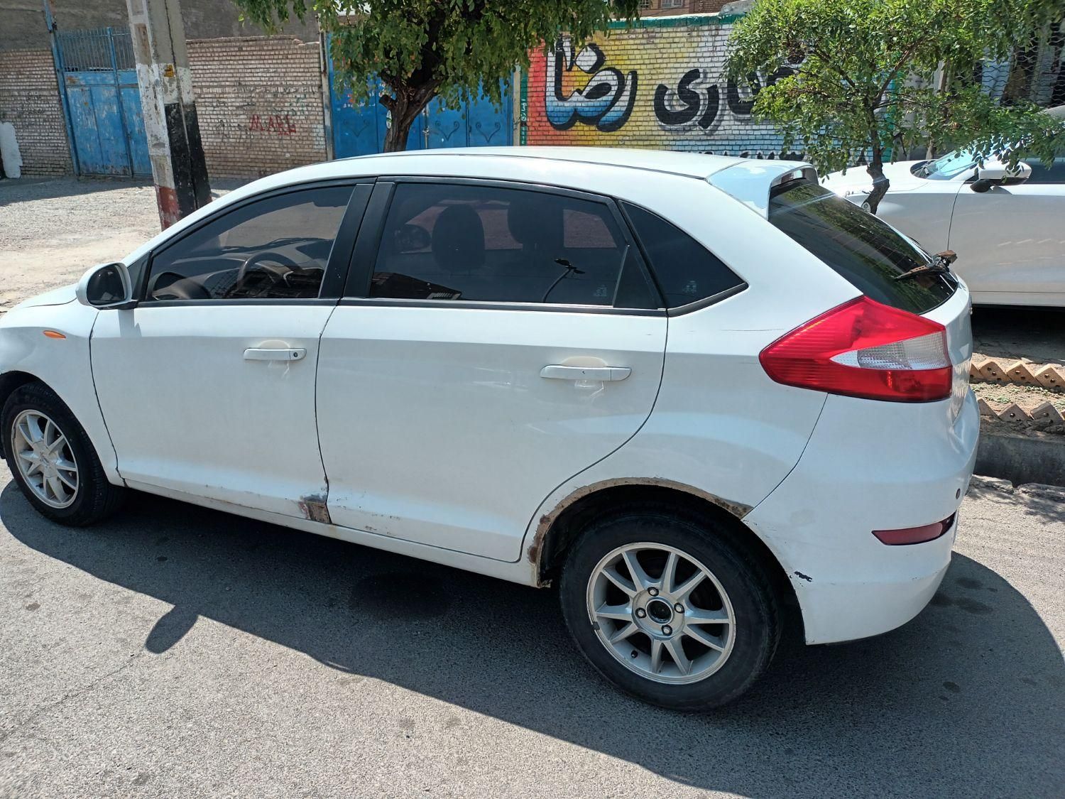 ام وی ام 315 هاچ بک ساده دنده ای - 1393
