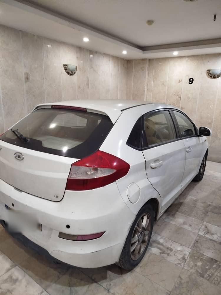 ام وی ام 315 هاچ بک ساده دنده ای - 1392