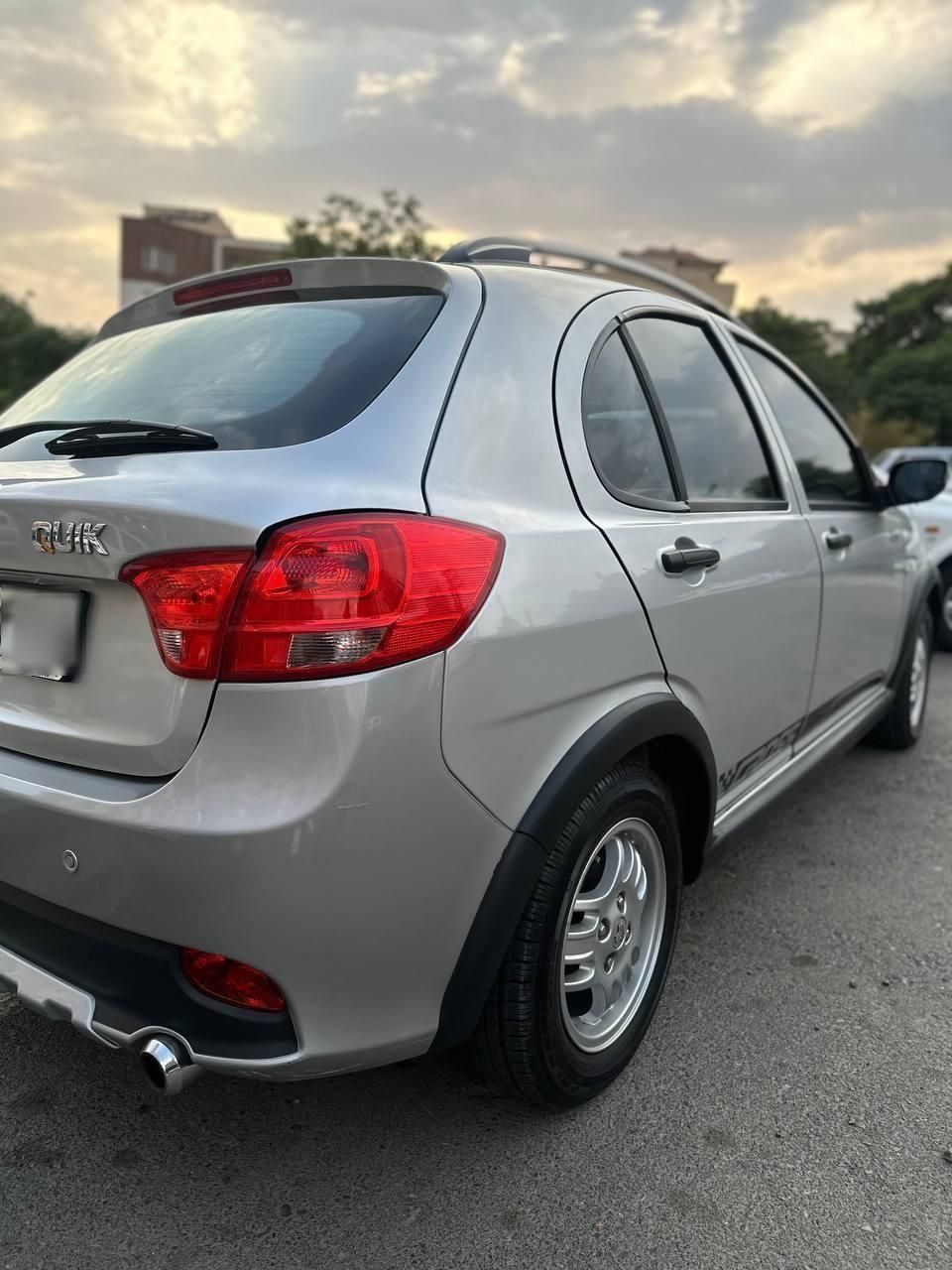 کوییک R دنده‌ای - 1400