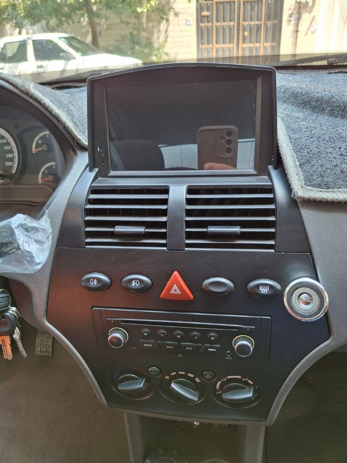 تیبا صندوق دار SX - 1396
