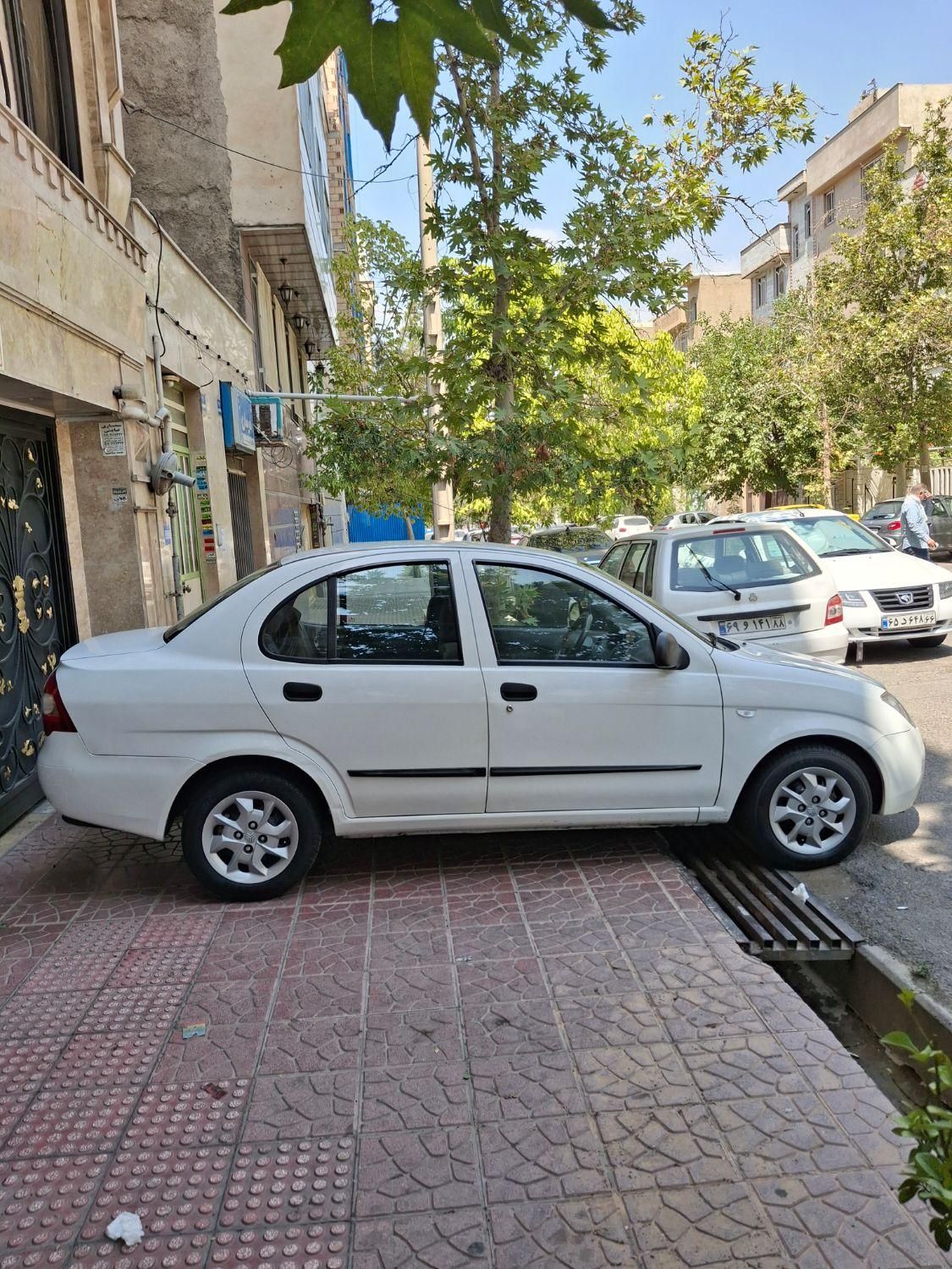 تیبا صندوق دار SX - 1396