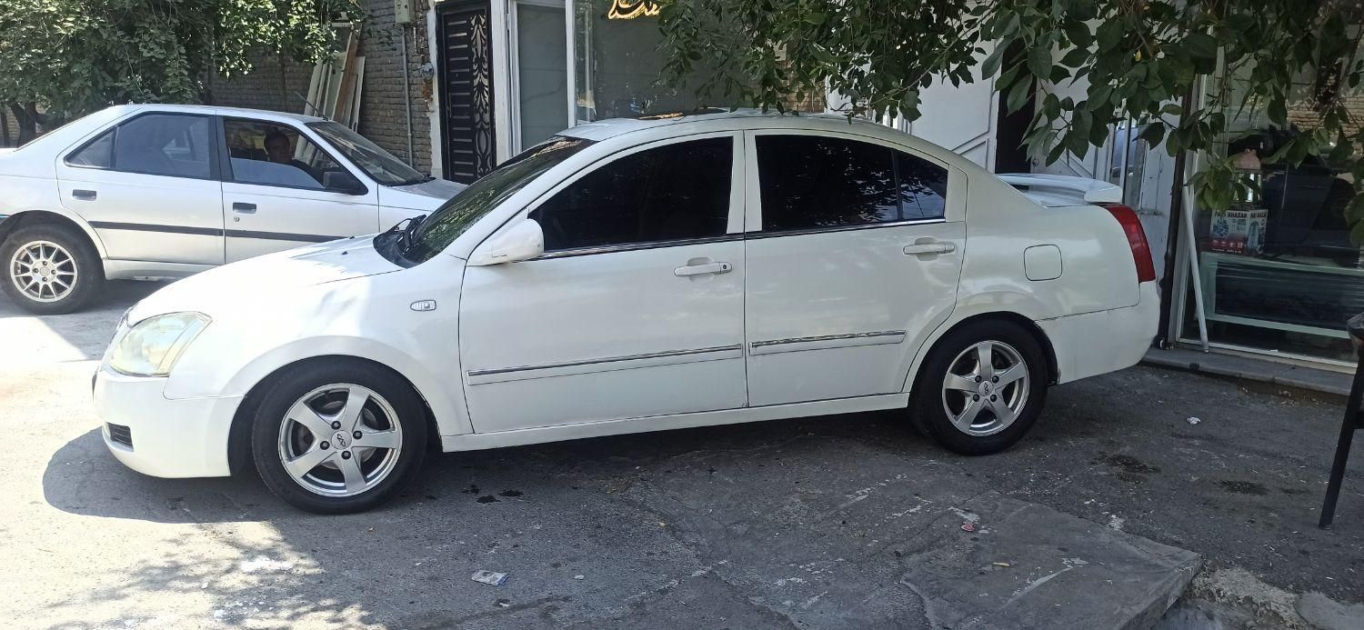 ام وی ام 530 دنده ای - 1390