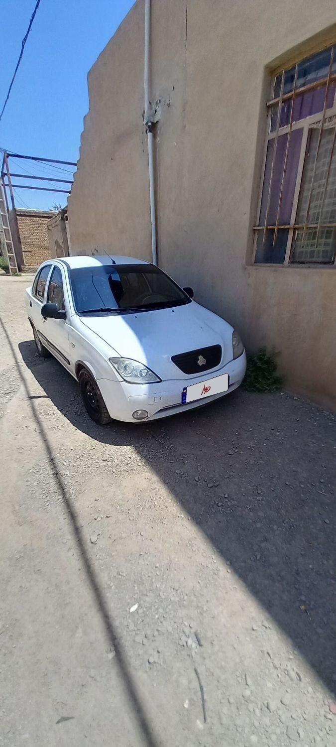 تیبا صندوق دار SX - 1394