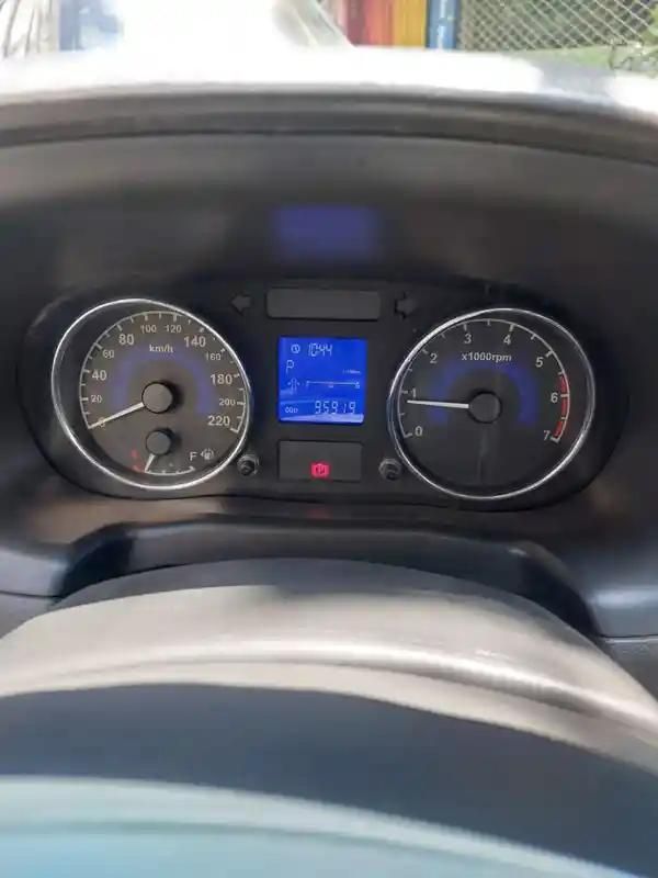 ام وی ام 550 اتوماتیک - 1395