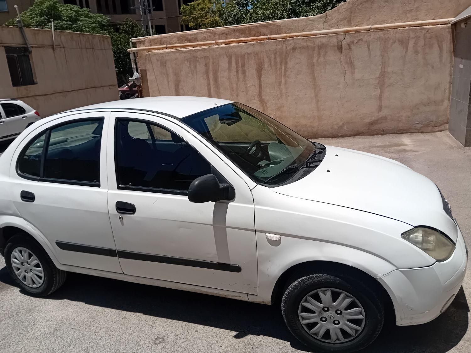 تیبا صندوق دار LX - 1390