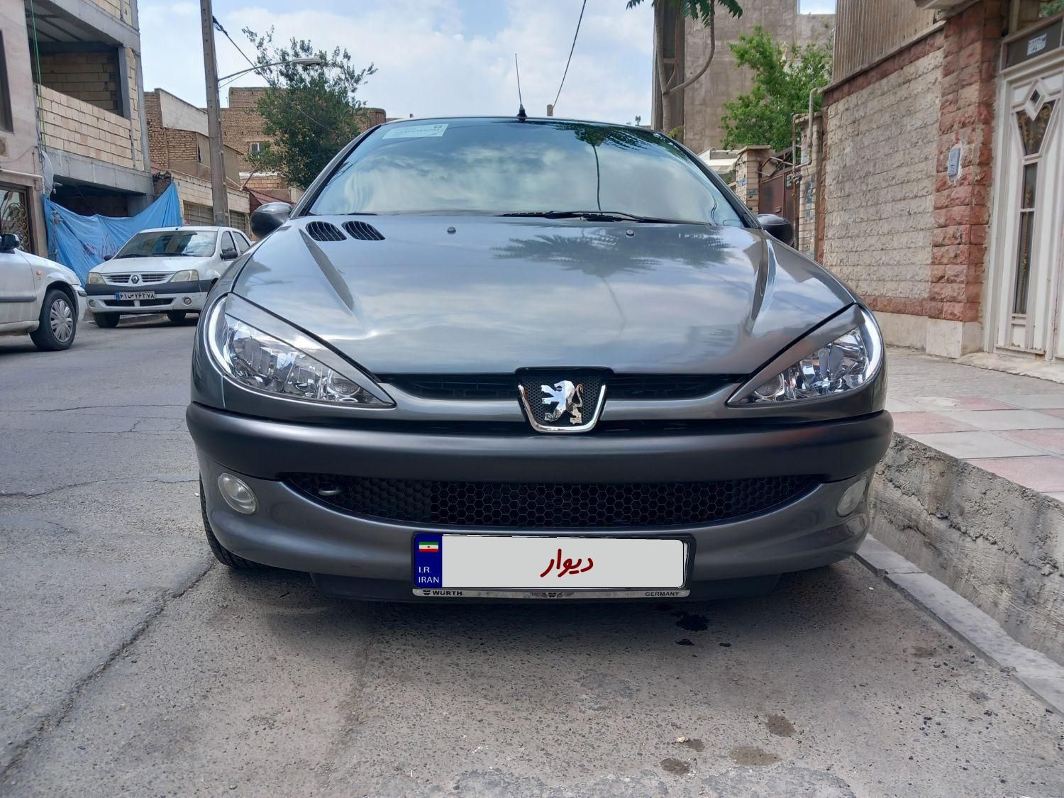 پژو ۲۰۶ صندوق دار v8 - 1396