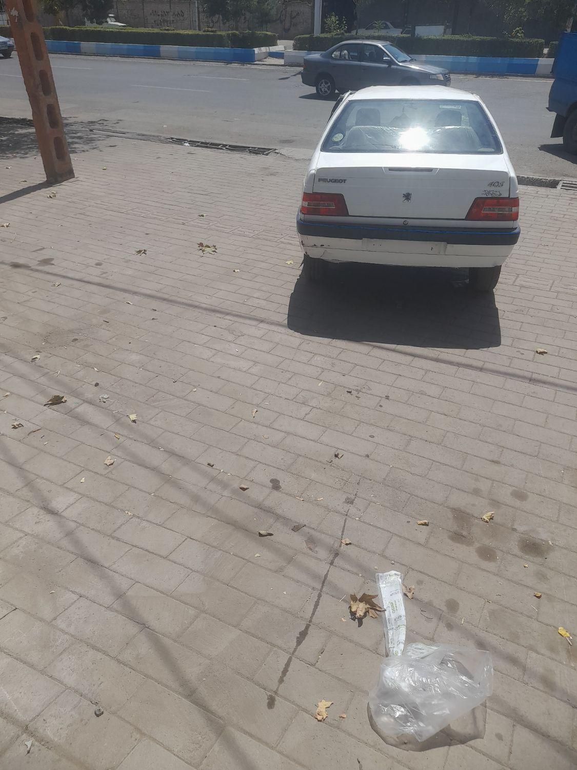پژو 405 SLX بنزینی TU5 - 1400