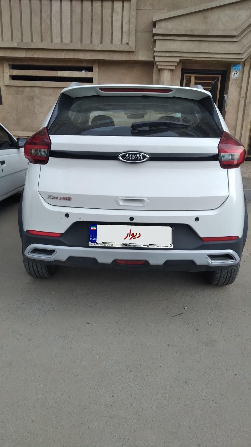 ام وی ام X22 پرو اتوماتیک IE - 1402
