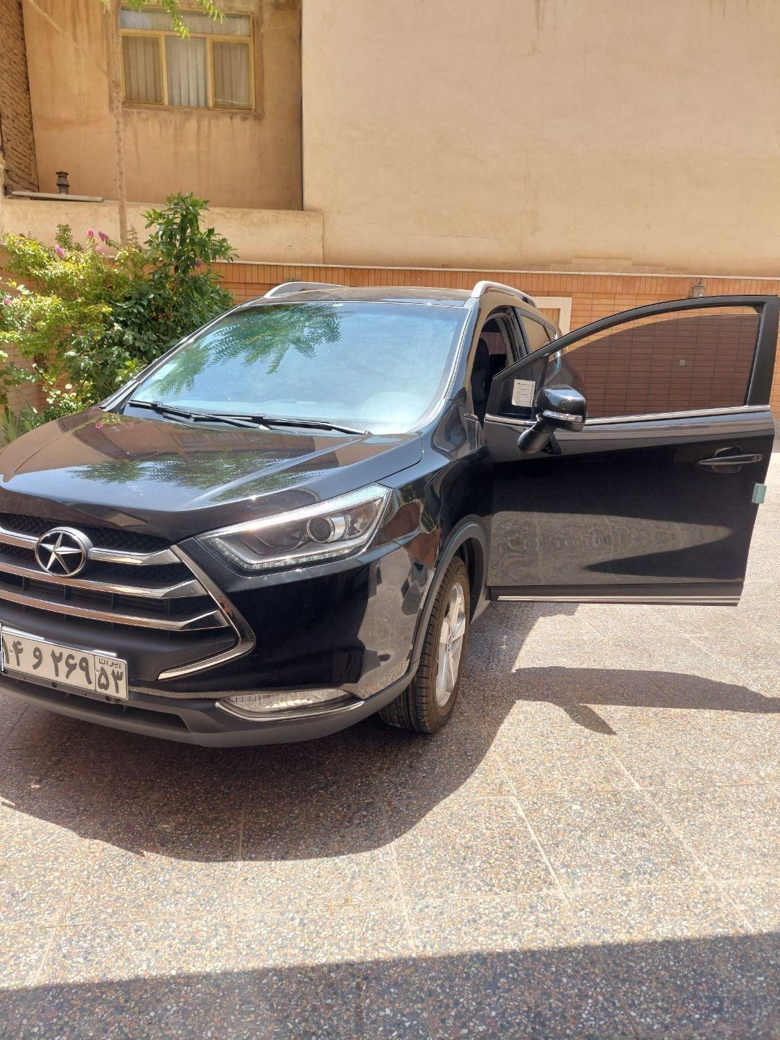 جک S3 اتوماتیک - 1402