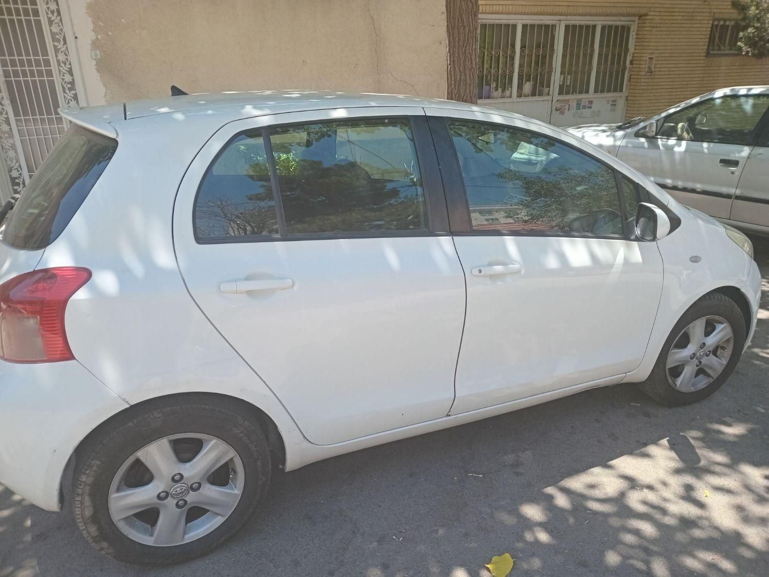 تویوتا یاریس هاچ بک XP130 - 2008