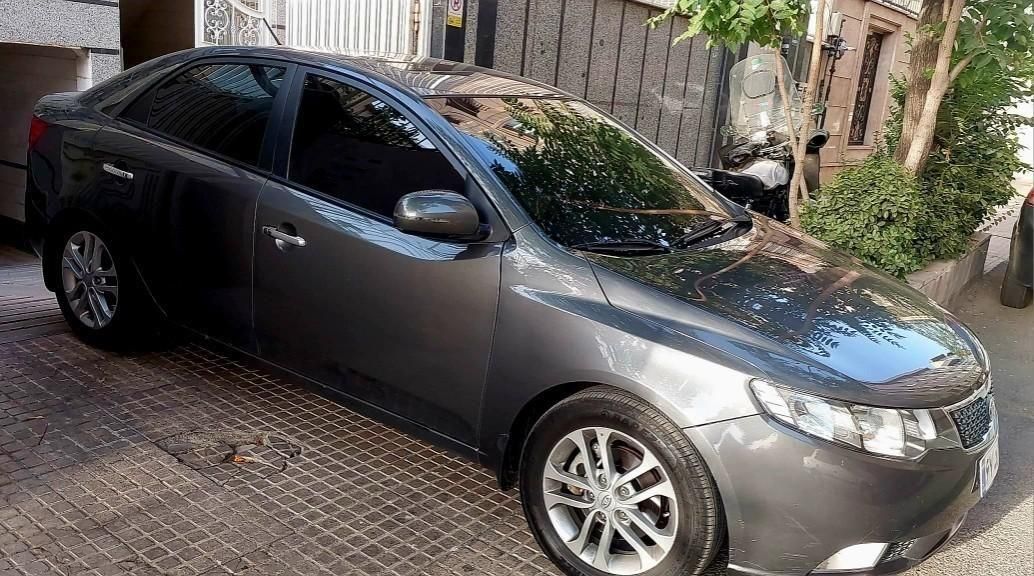 خودرو کیا، سراتو مونتاژ آگهی ann_19364698
