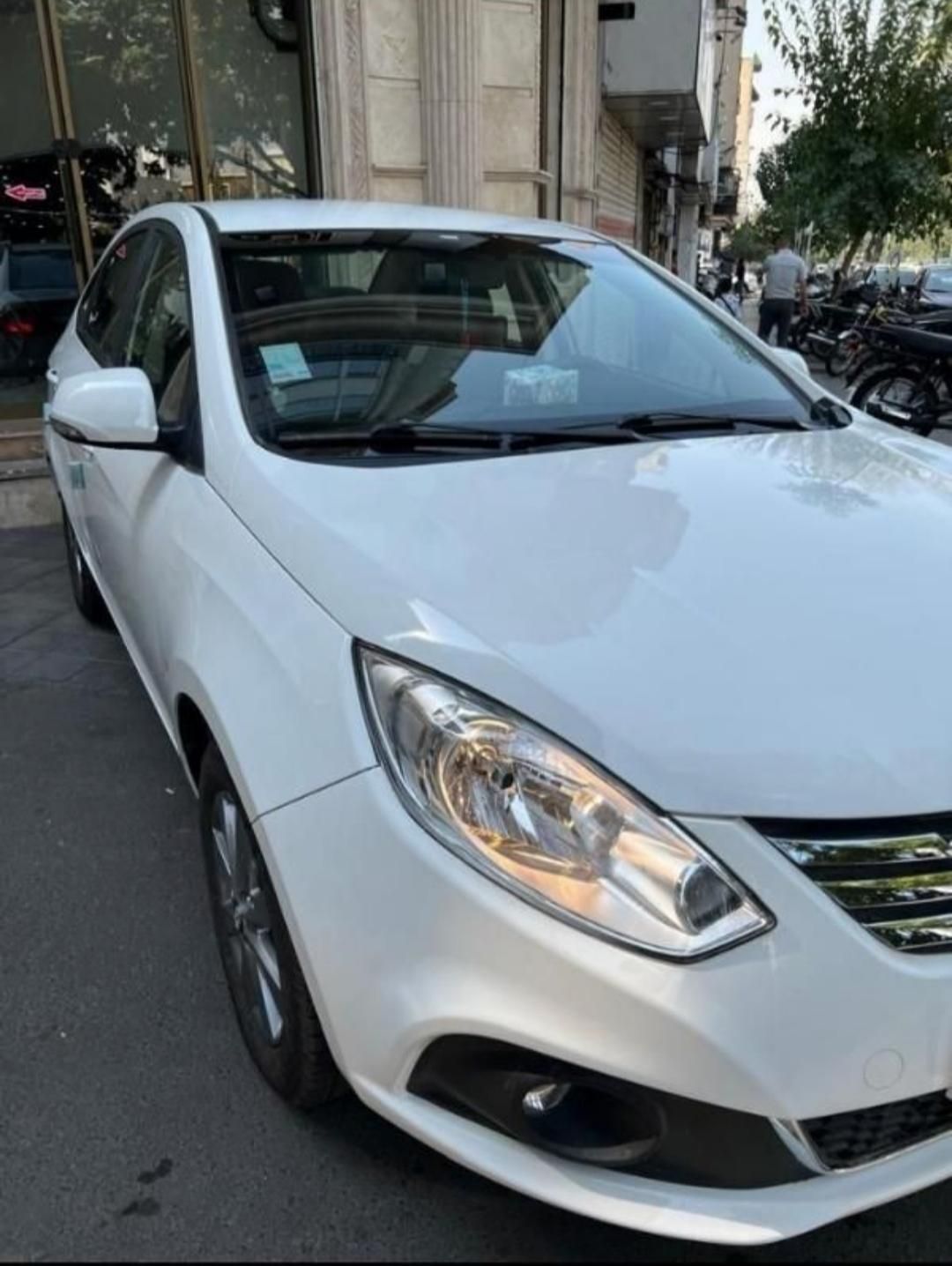 جک J4 اتوماتیک ساده - 1404