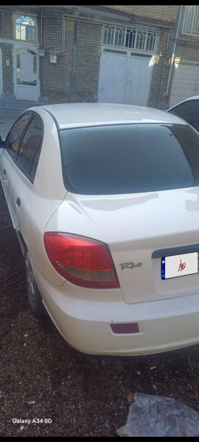کیا ریو صندوقدار فول UB - 2015