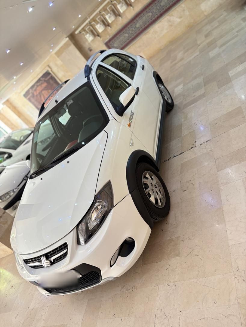 خودرو کوییک، معمولی آگهی ann_19365464