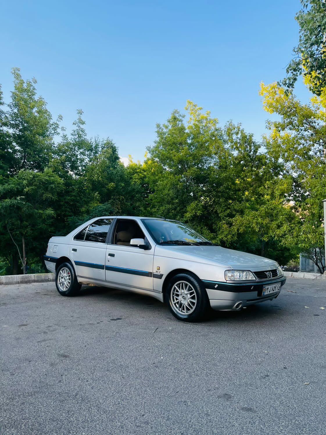 پژو 405 SLX بنزینی  XU7 - 1389