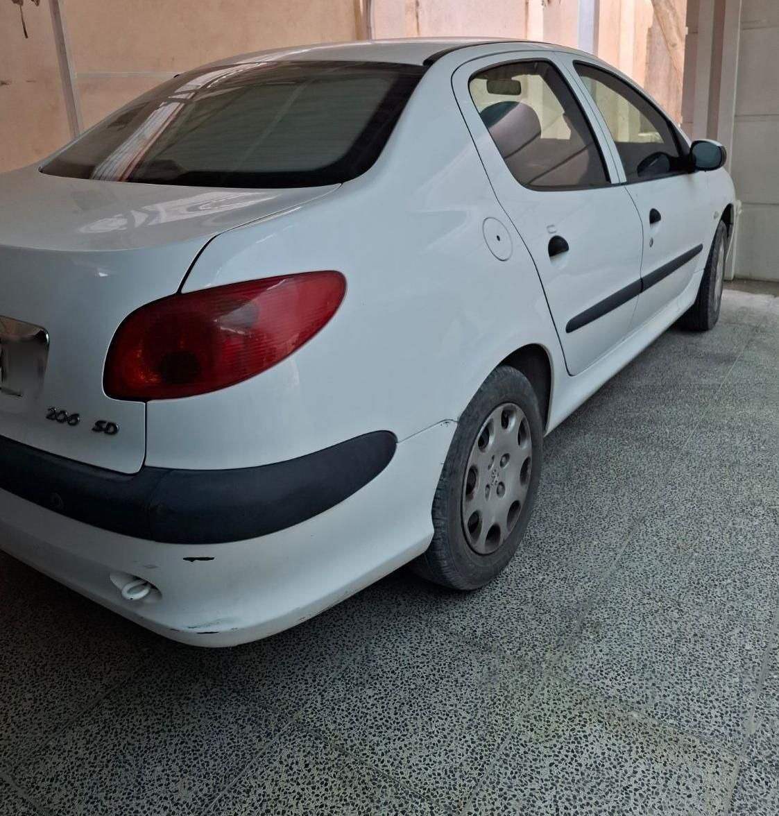 پژو ۲۰۶ صندوق دار v8 - 1396