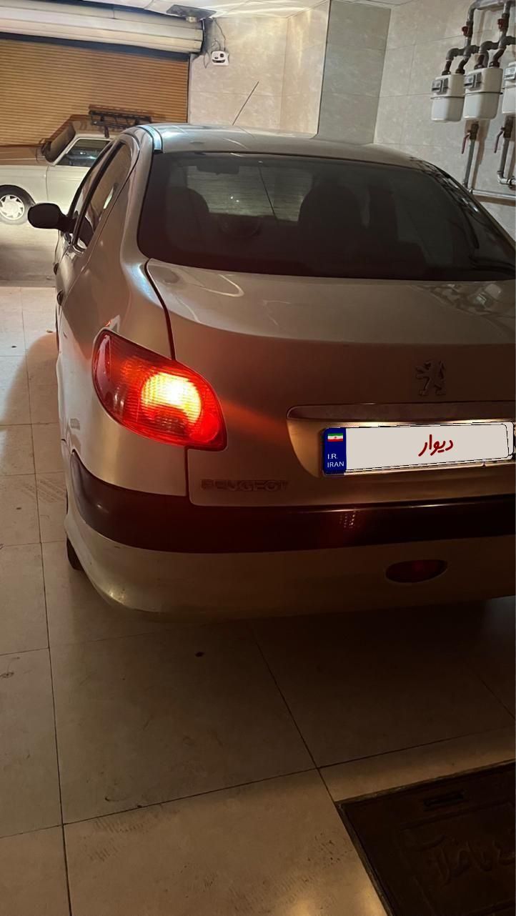 پژو ۲۰۶ صندوق دار v8 - 1387
