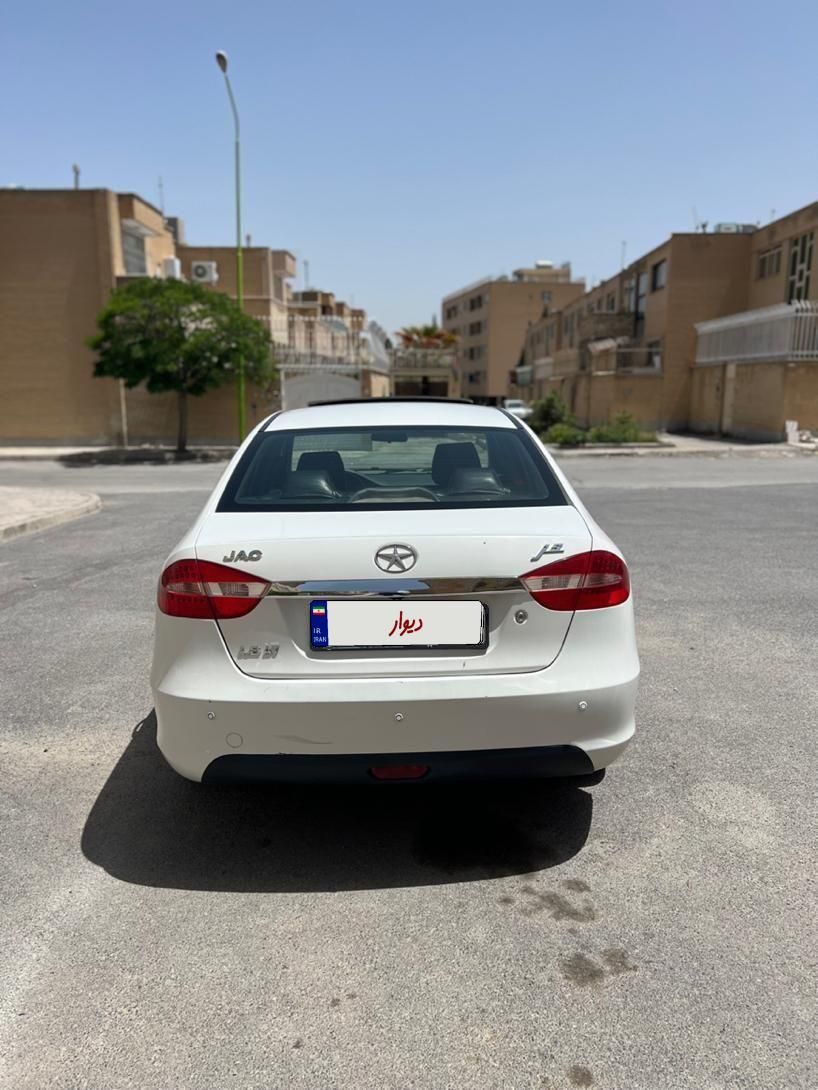 جک J5 اتوماتیک - 1394