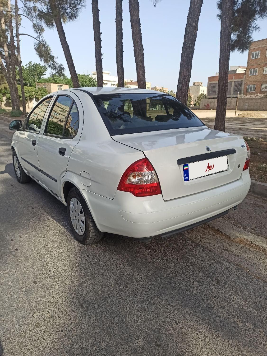 تیبا صندوق دار SX - 1400
