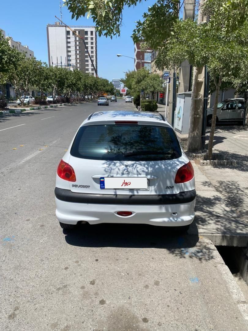 پژو 206 تیپ 2 - 1395