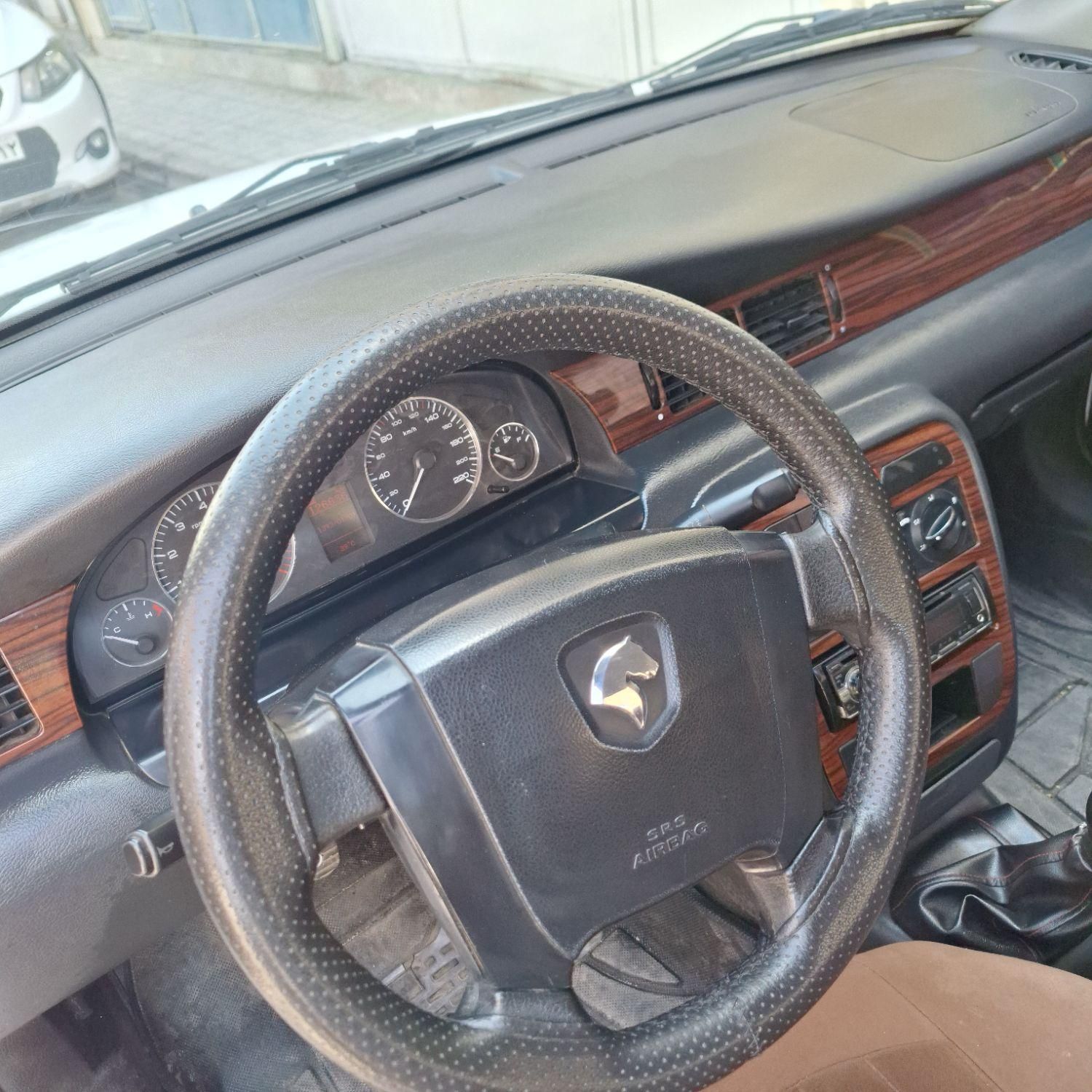 سمند LX XU7 - 1398