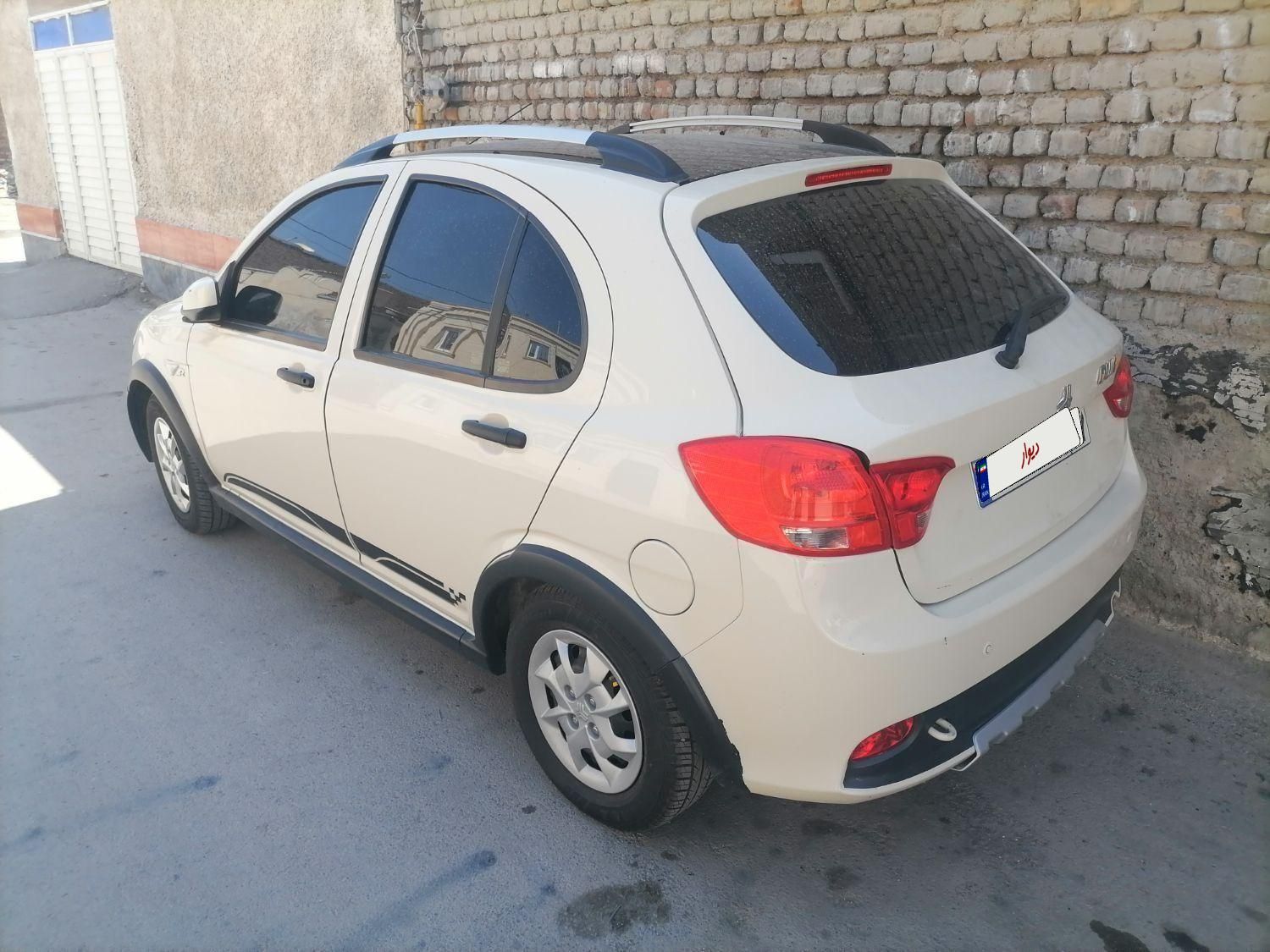 خودرو کوییک، R آگهی ann_19366296