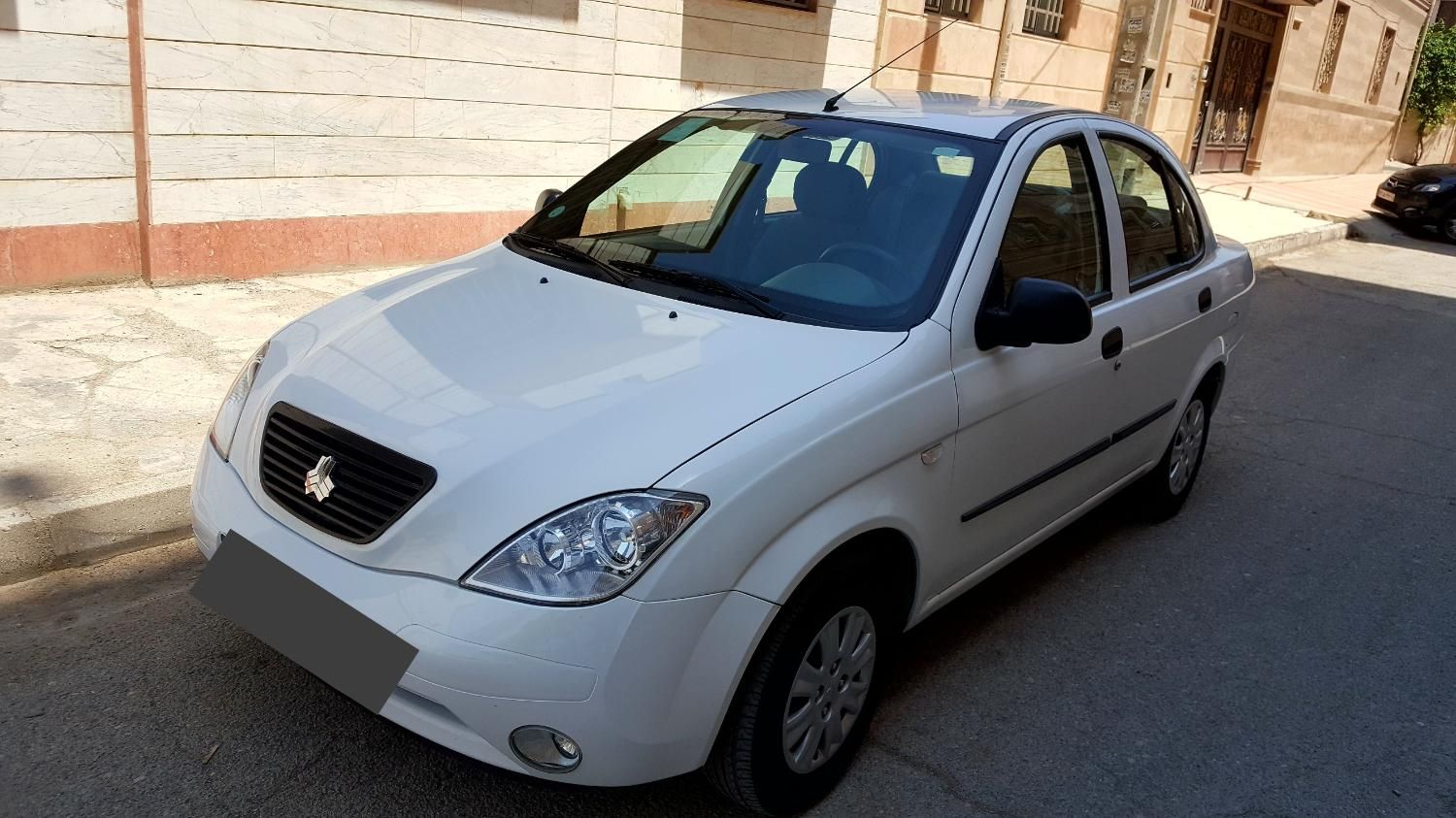 تیبا صندوق دار SX - 1400