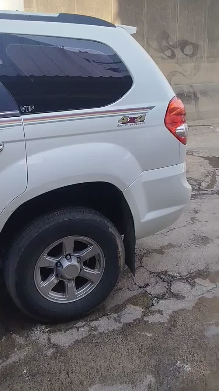 خودرو لندمارک، v7 آگهی ann_19366576