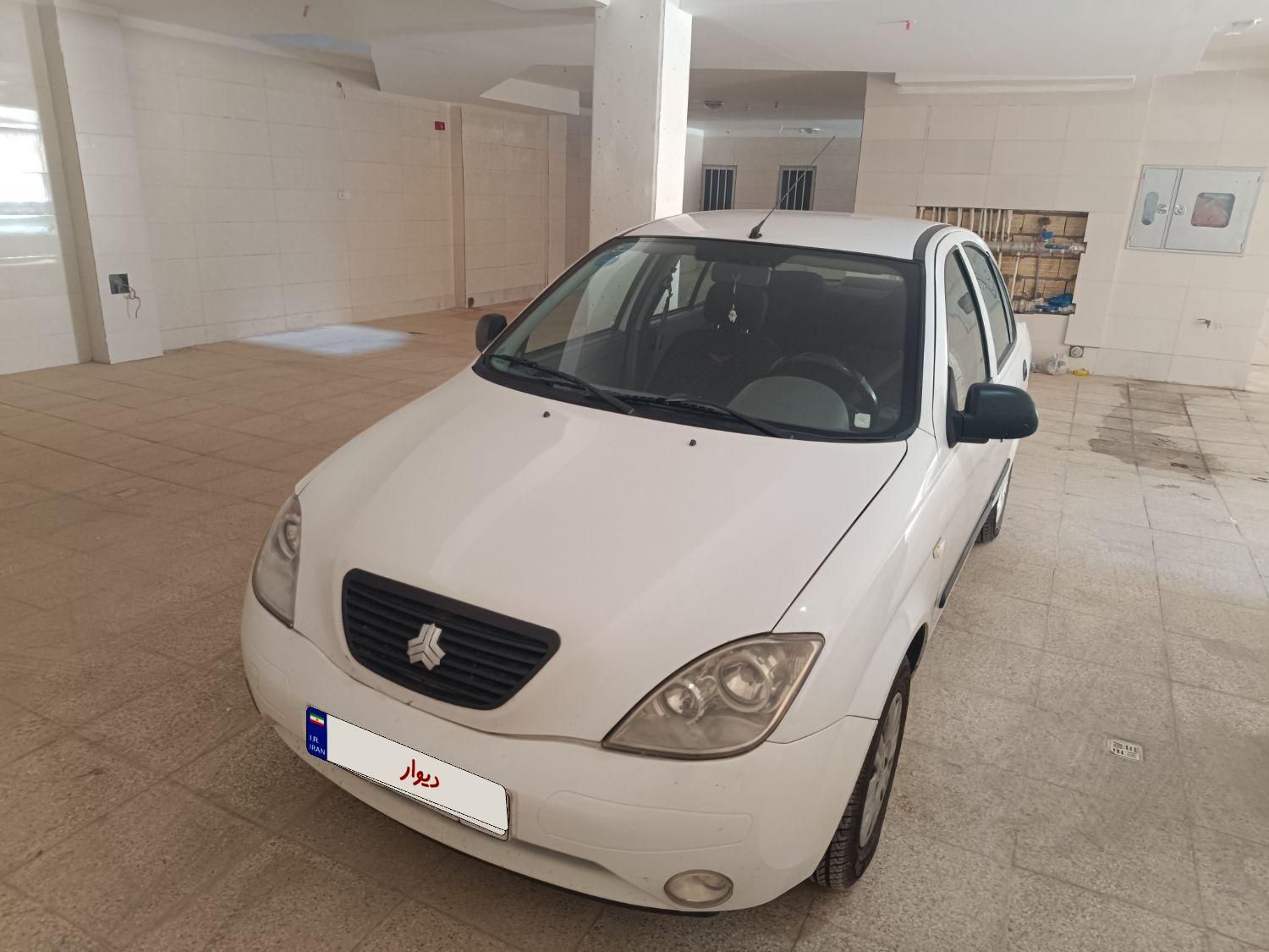 تیبا صندوق دار SX - 1393