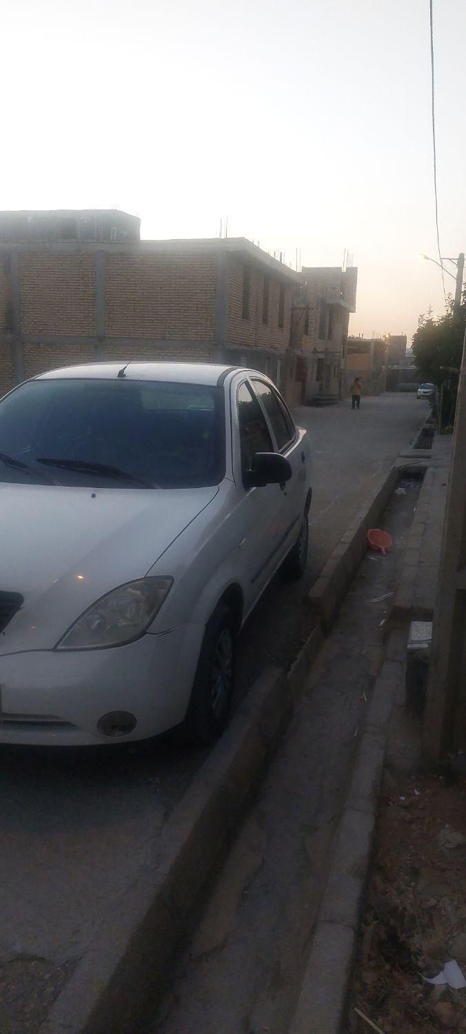 تیبا صندوق دار SX - 1395