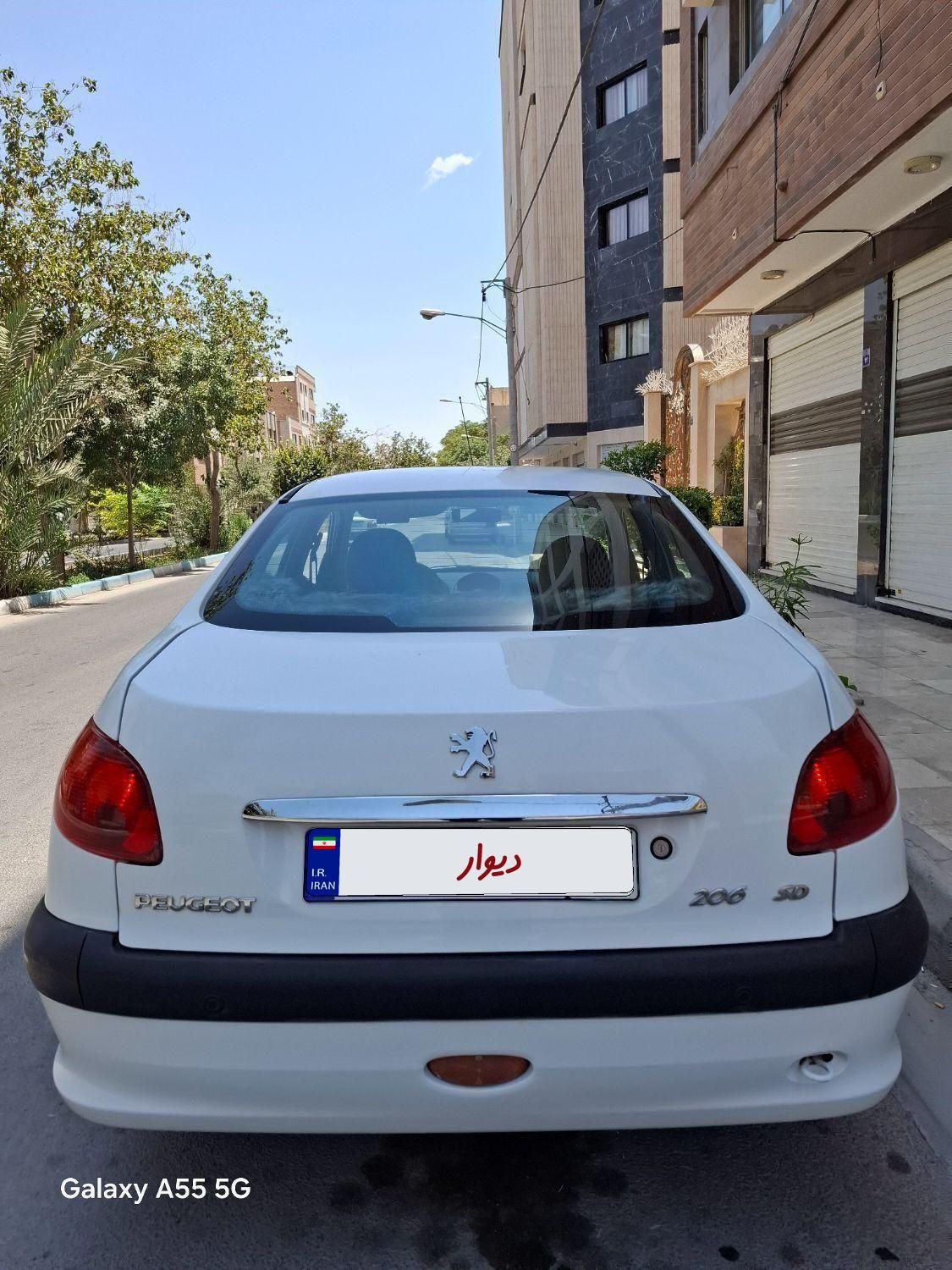 پژو ۲۰۶ صندوق دار v8 - 1393