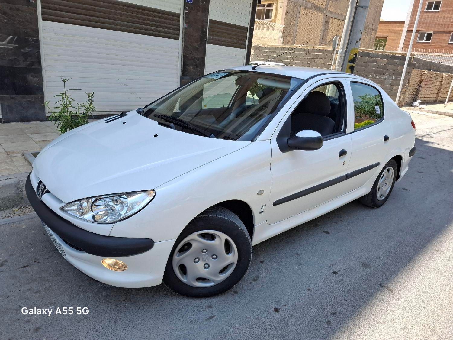 پژو ۲۰۶ صندوق دار v8 - 1393