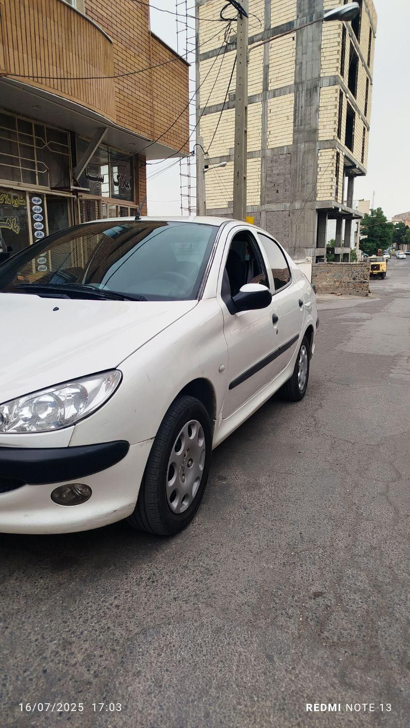 پژو ۲۰۶ صندوق دار v8 - 1388
