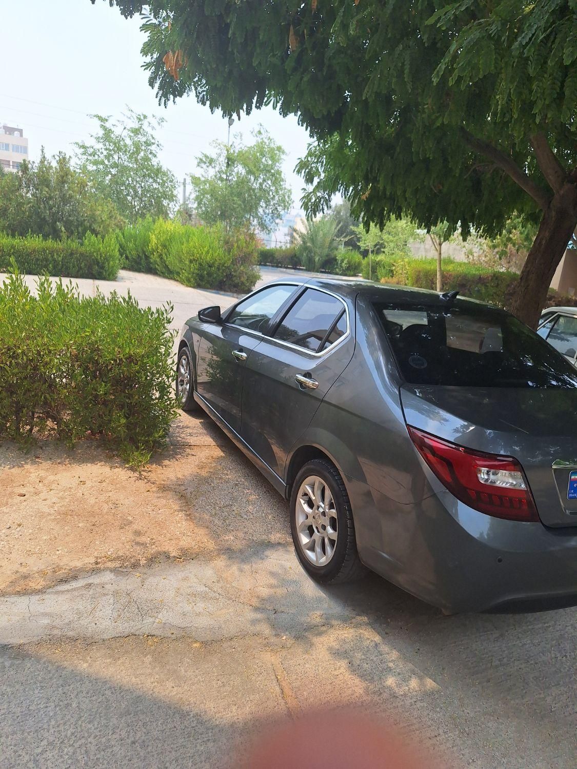 دنا پلاس توربو اتوماتیک - 1402