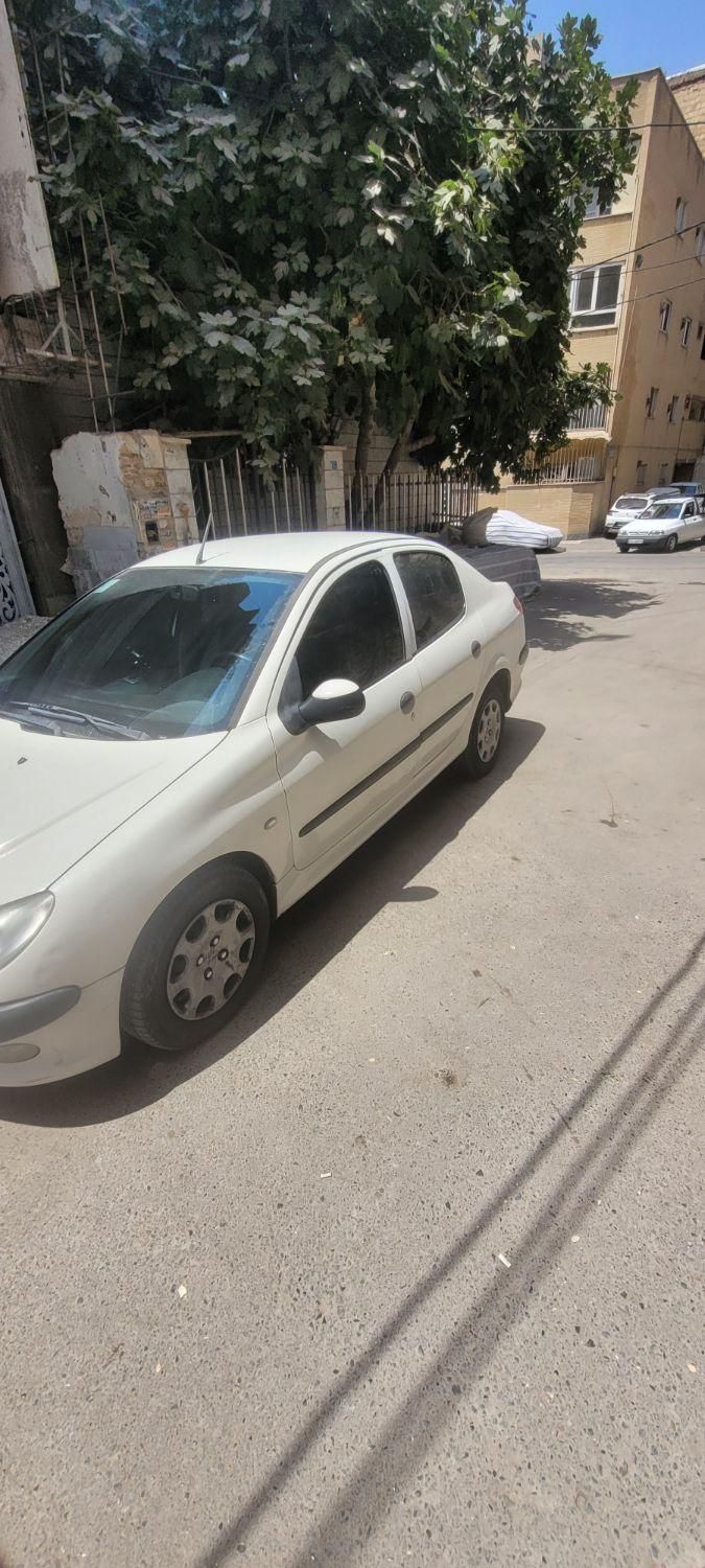 پژو ۲۰۶ صندوق دار v20 - 1388