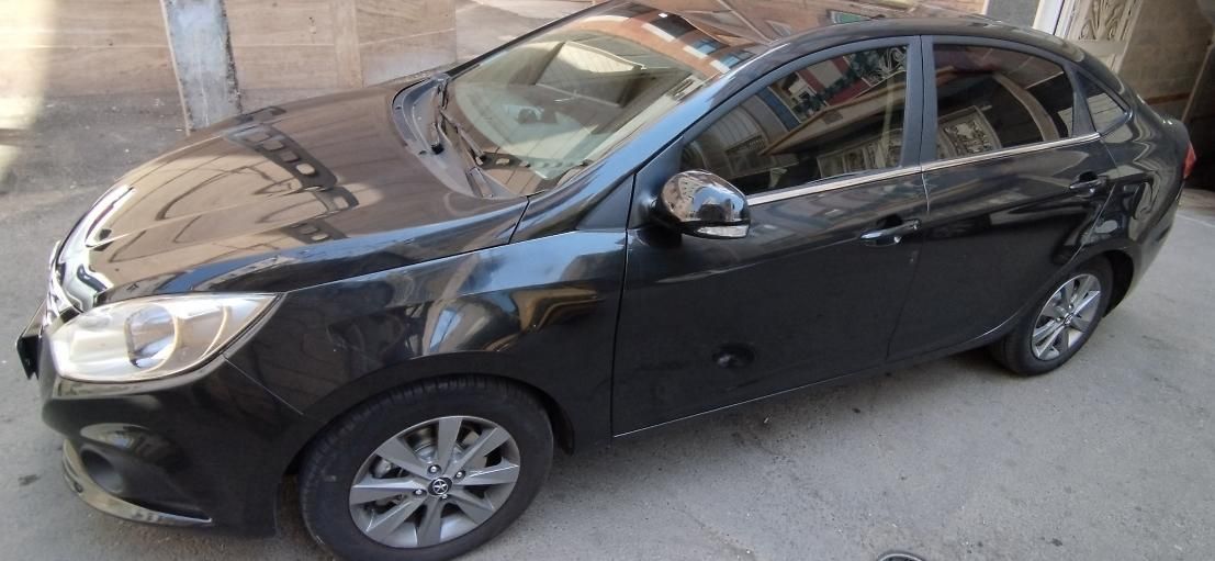 جک J4 اتوماتیک ساده - 1402