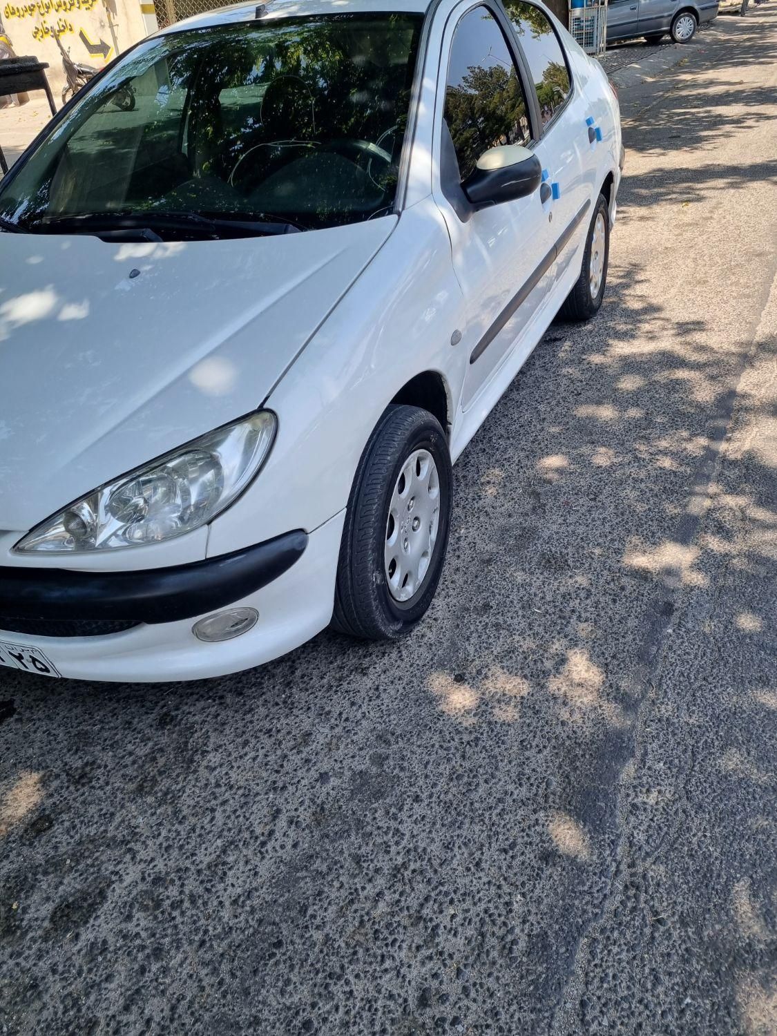 پژو ۲۰۶ صندوق دار v8 - 1390
