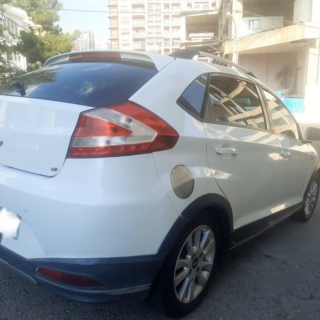 ام وی ام 315 هاچ بک اسپرت لاکچری - 1396