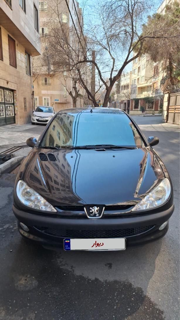 پژو ۲۰۶ صندوق دار v8 - 1400