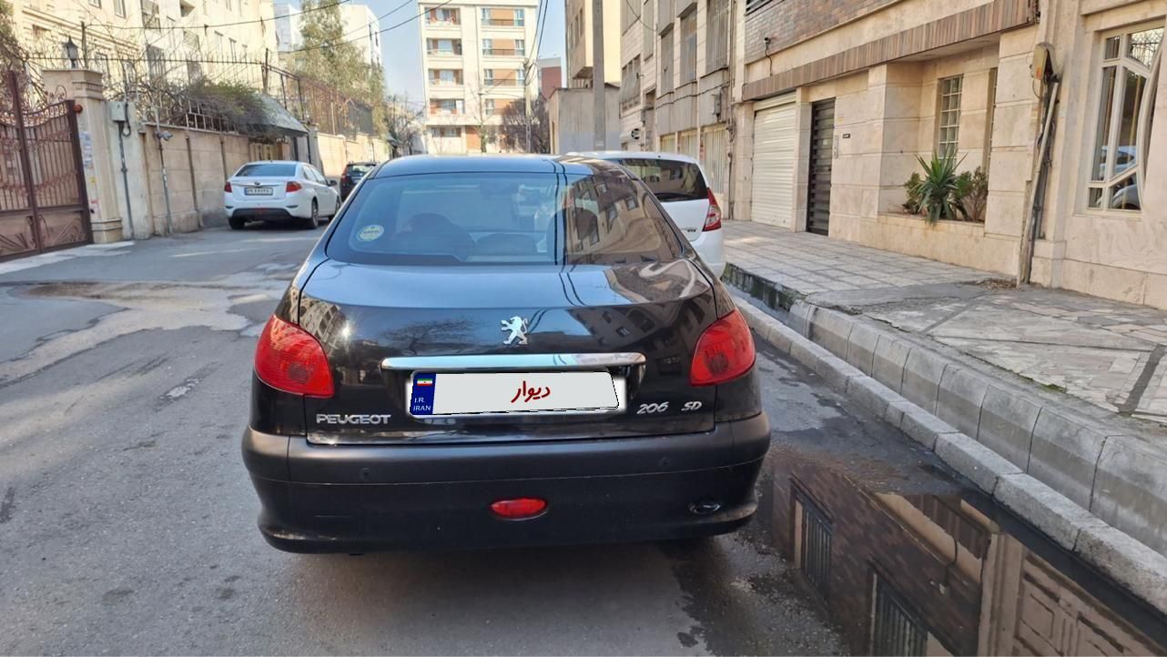 پژو ۲۰۶ صندوق دار v8 - 1400