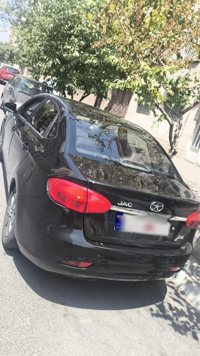 جک J4 اتوماتیک ساده - 1402