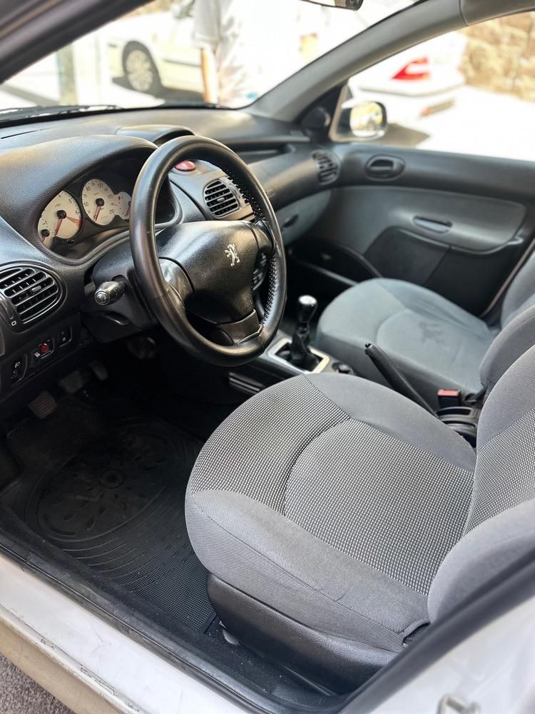 پژو ۲۰۶ صندوق دار v8 - 1395