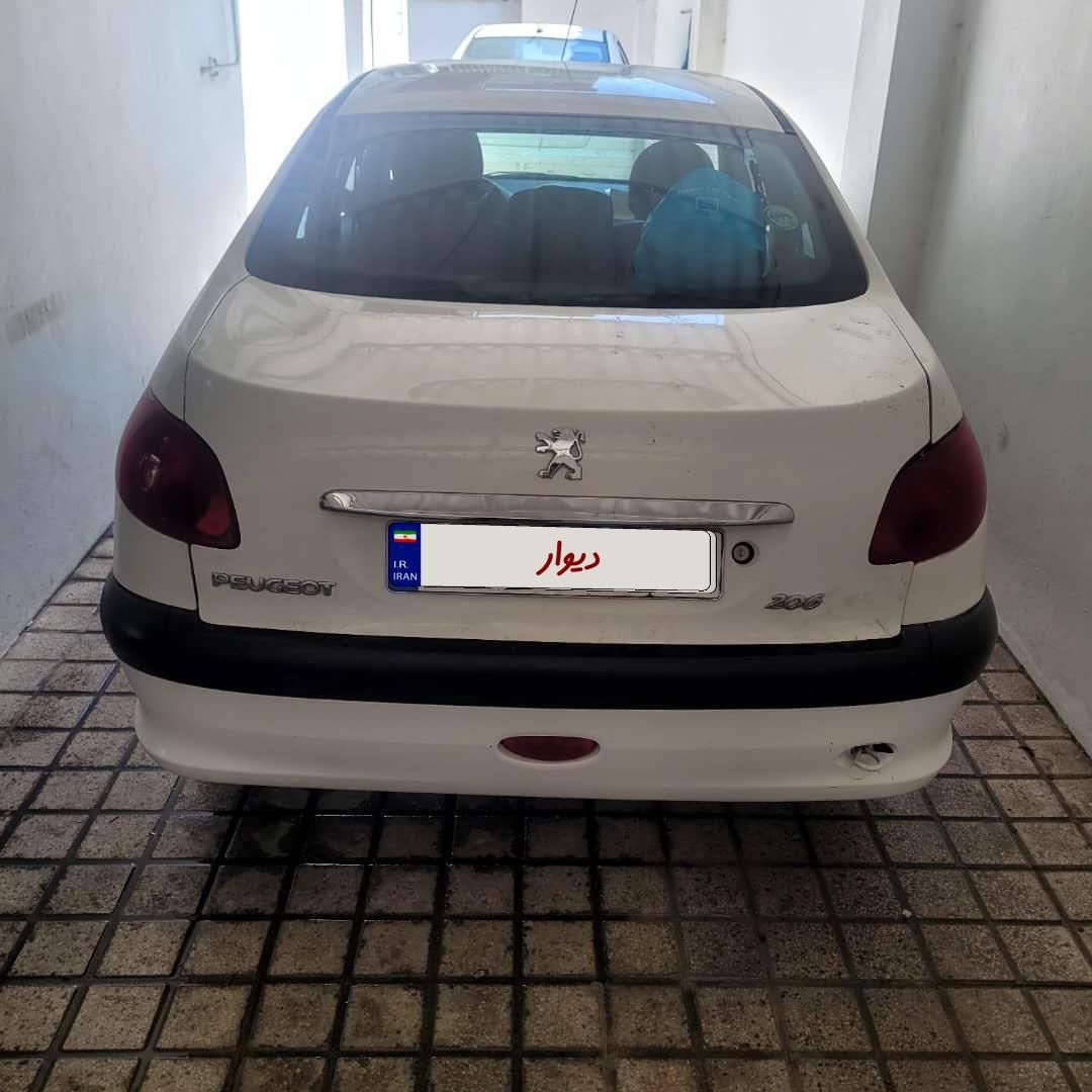 پژو ۲۰۶ صندوق دار v8 - 1394