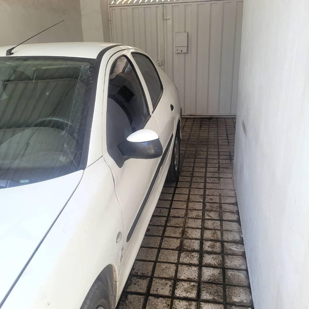 پژو ۲۰۶ صندوق دار v8 - 1394