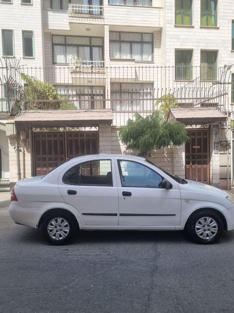 تیبا صندوق دار SX - 1398
